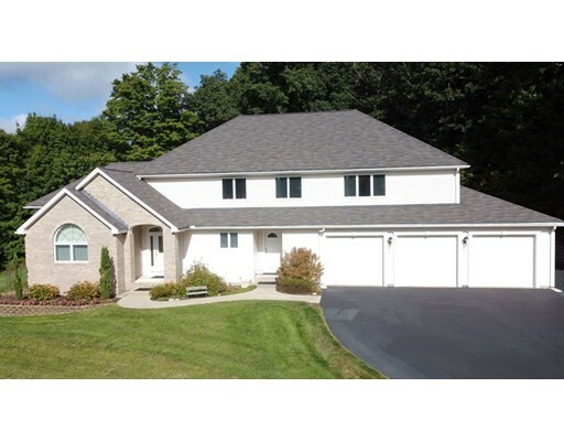 Property Photo: 15 Rome Dr MA 01886