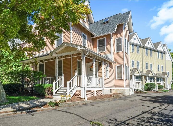 16 Hillside Place B1  Norwalk CT 06854 photo