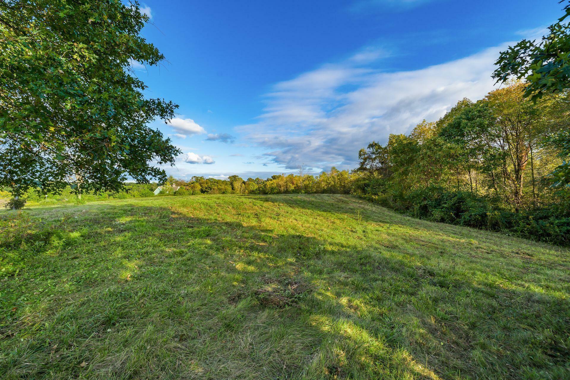 Property Photo: 5436 Olentangy River Road OH 43015