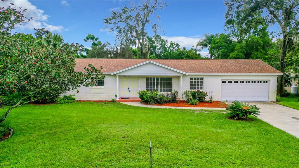 Property Photo: 432 S Riverhills Drive FL 33617