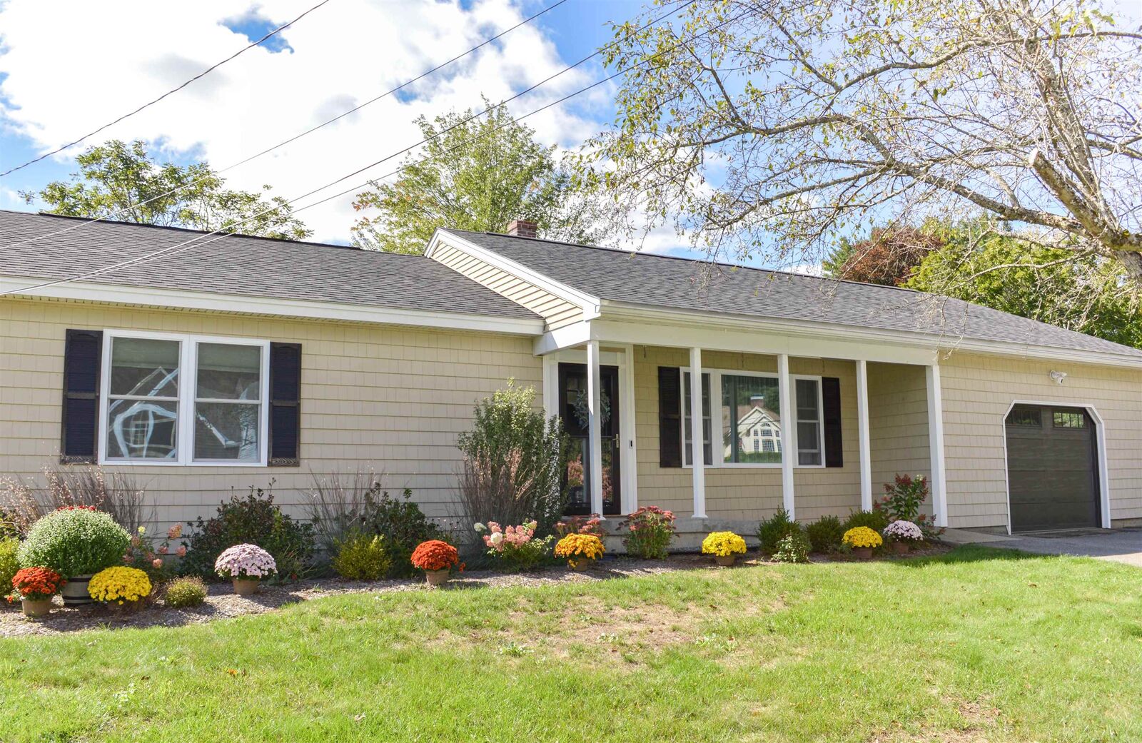 Property Photo:  40 Allen Court  NH 03431 