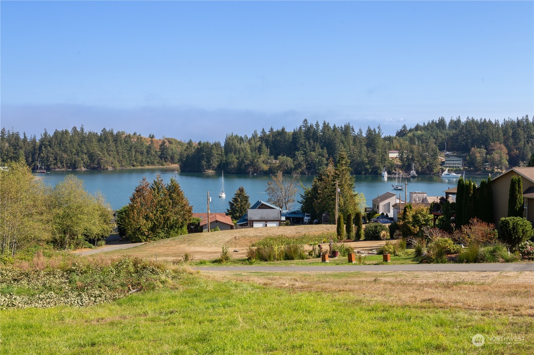 Property Photo:  73 Harolds Hollow  WA 98365 