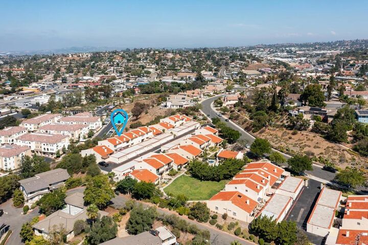 Property Photo:  662 W Bel Air Drive  CA 92084 