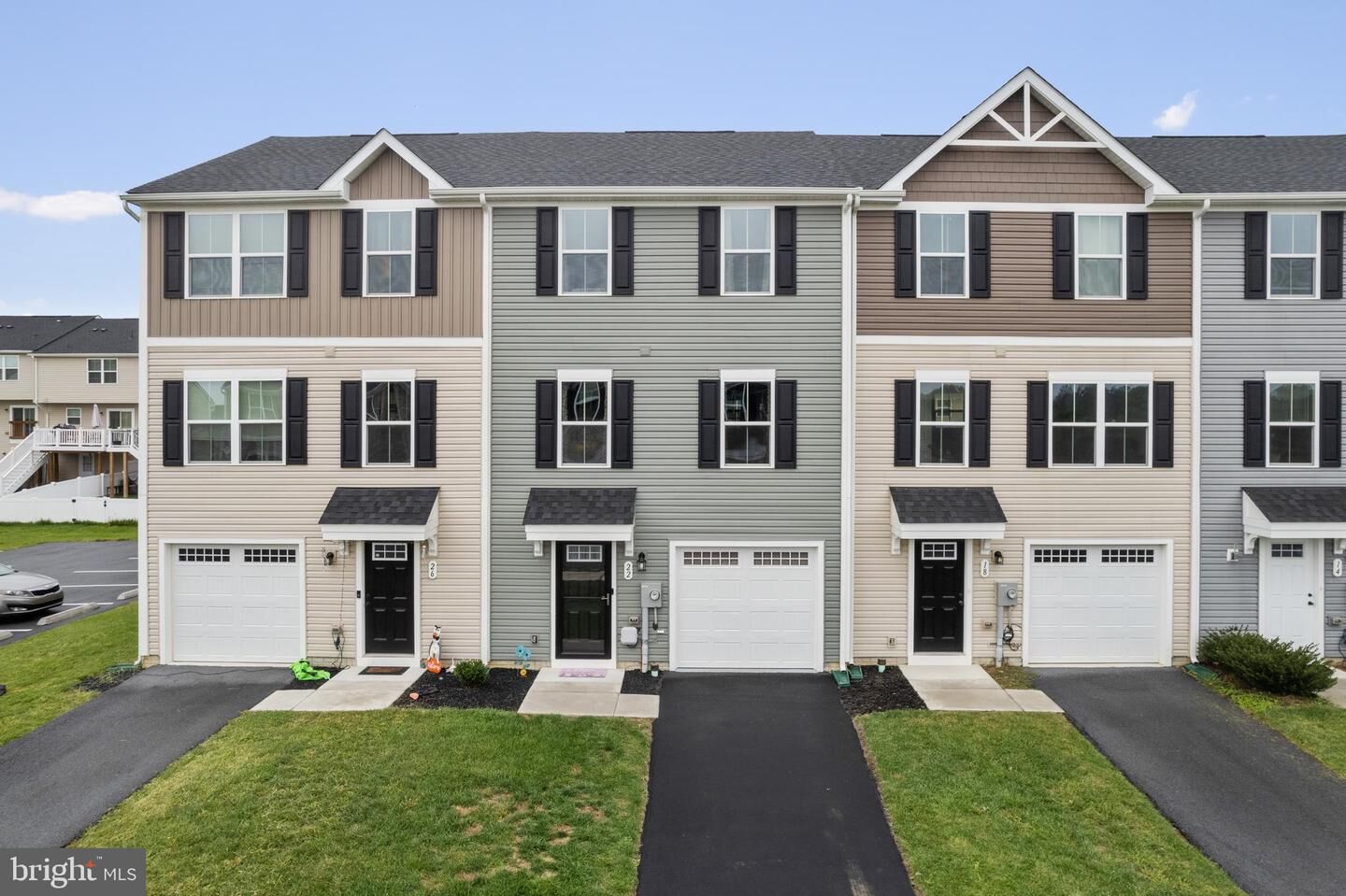 Property Photo: 22 Norcross Court WV 25403