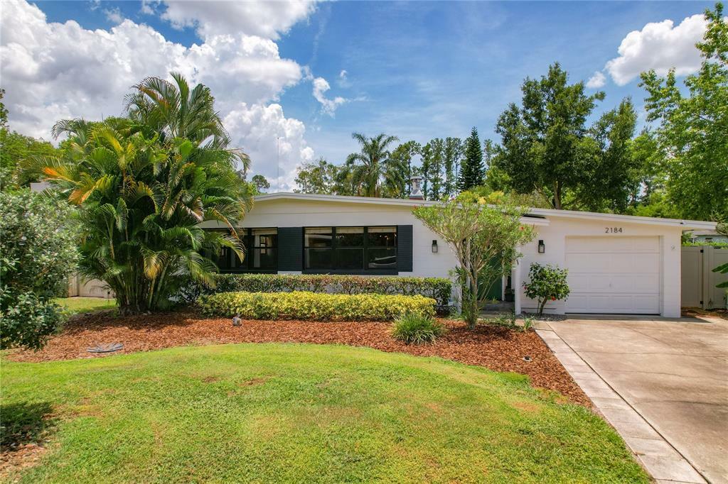 Property Photo:  2184 Crandon Ave  FL 32789 