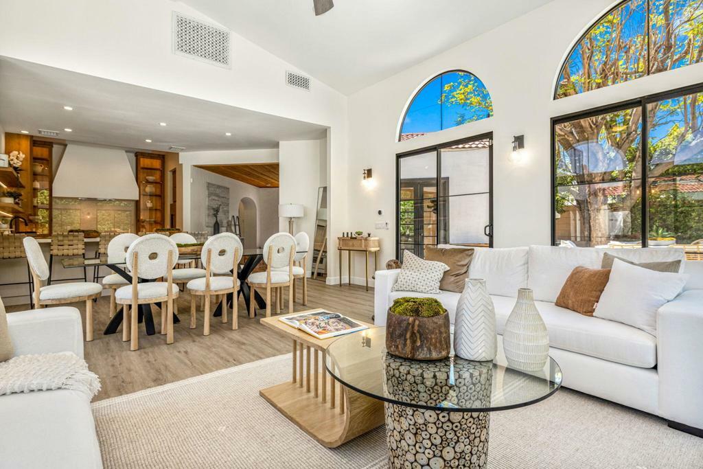Property Photo: 511 N Via Miraleste CA 92262
