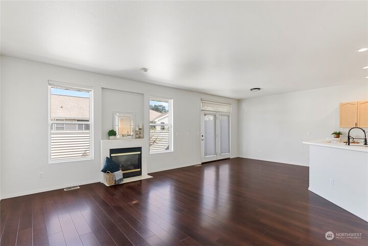 Property Photo:  7015  89th Avenue Ct SW  WA 98498 