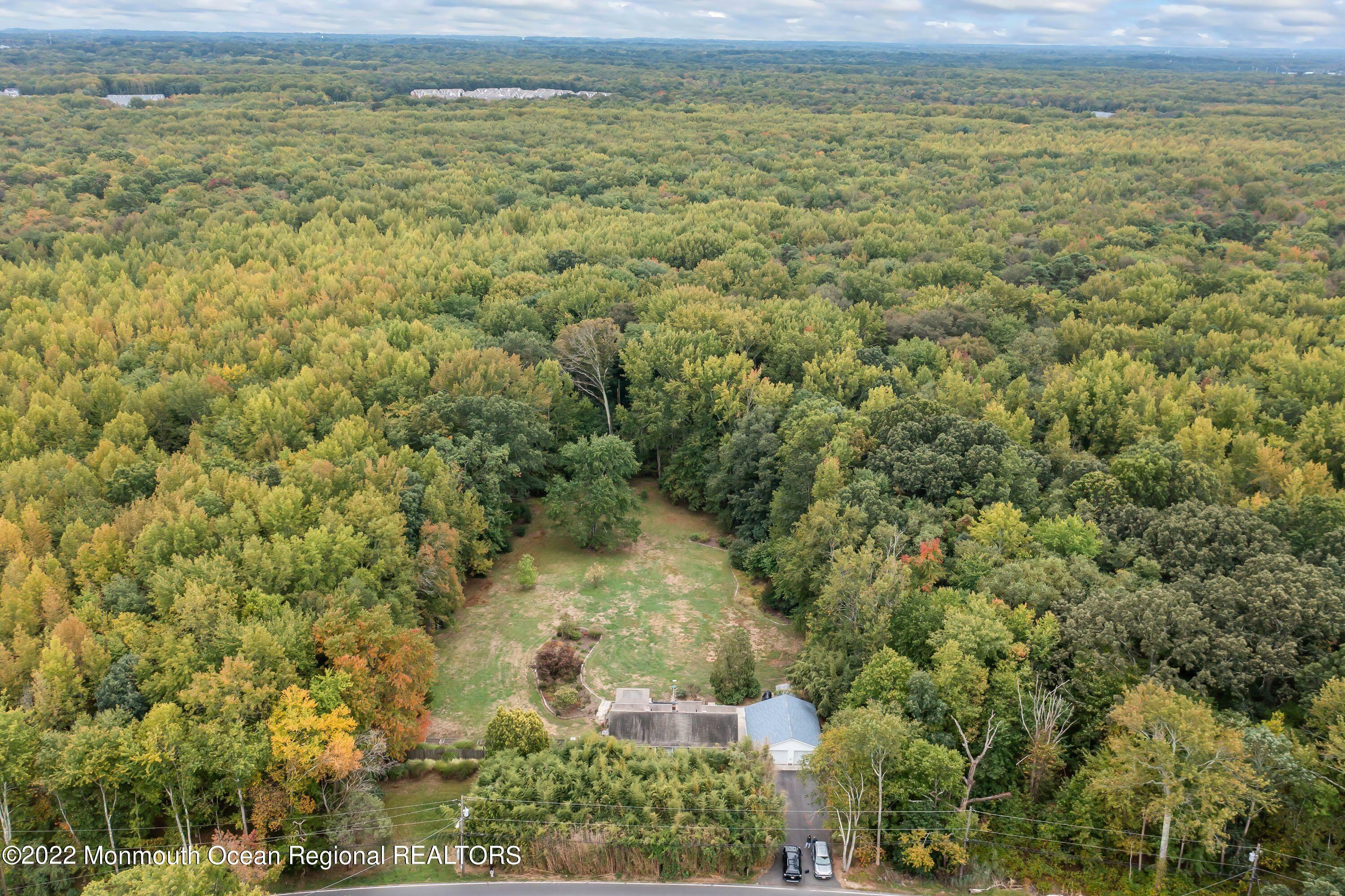 Property Photo: 270 E Greystone Road NJ 08857