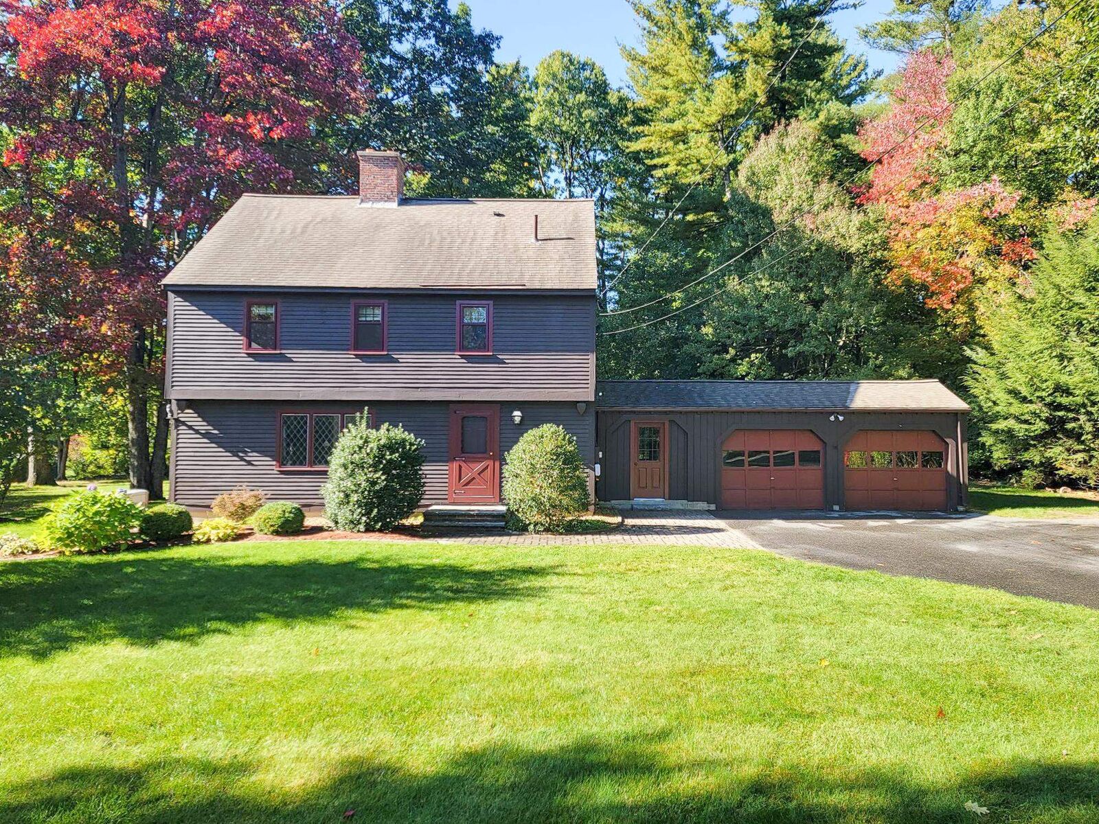 Property Photo: 112 Searles Road NH 03062