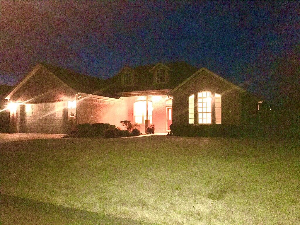 Property Photo:  3108 SW Tunica Avenue  AR 72712 