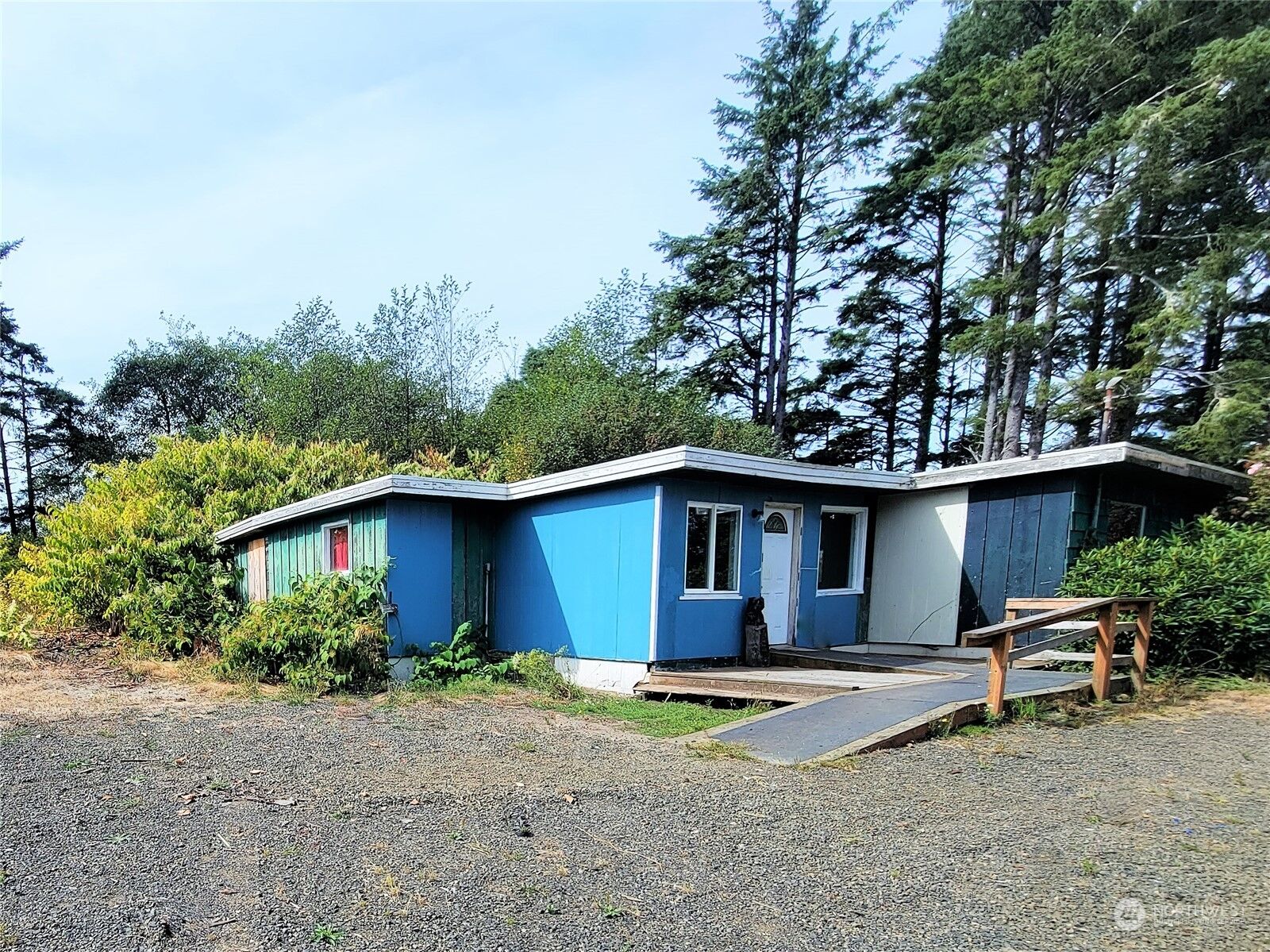 Property Photo: 2595 State Route 109 WA 98569