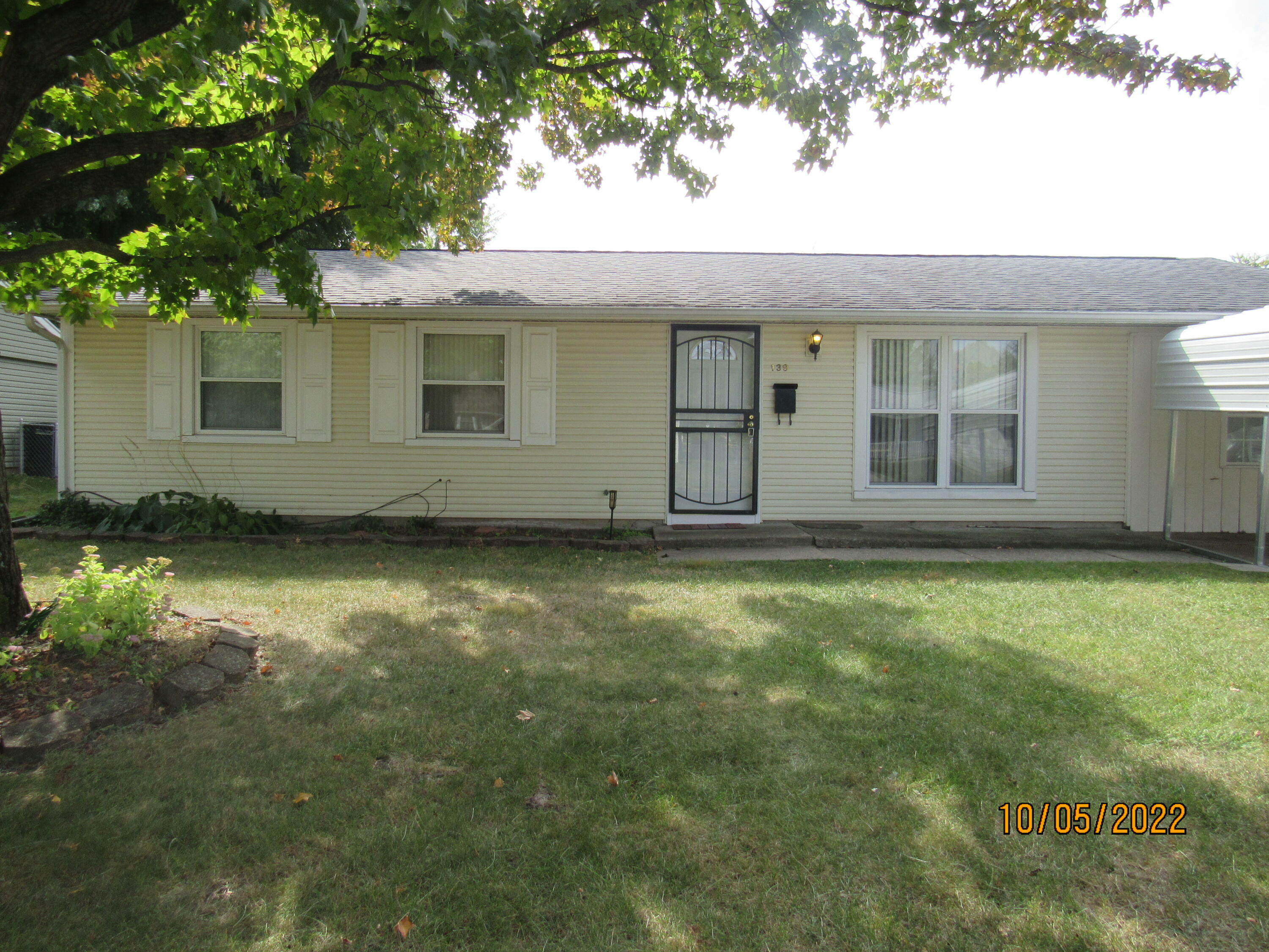 139 W Auburn Avenue  Springfield OH 45506 photo