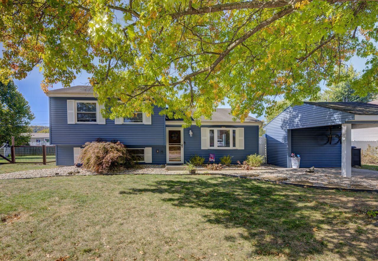 Property Photo:  327 Miller Ct  OH 45030