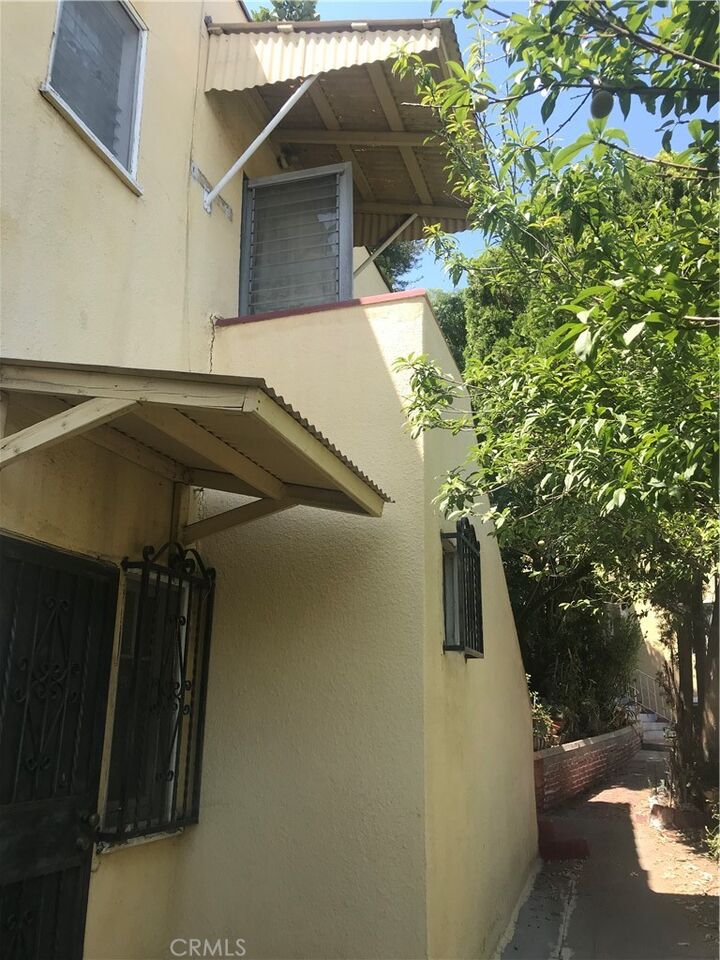 Property Photo:  3135 Minnesota Street  CA 90031