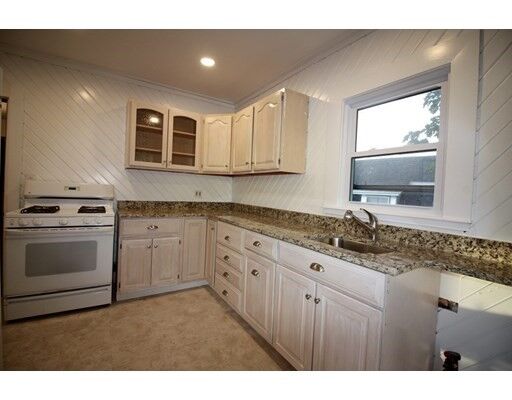 Property Photo:  345 Cabot 2  MA 01915 