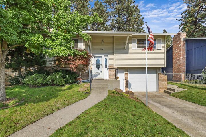 3611 E 36th Ave  Spokane WA 99223 photo