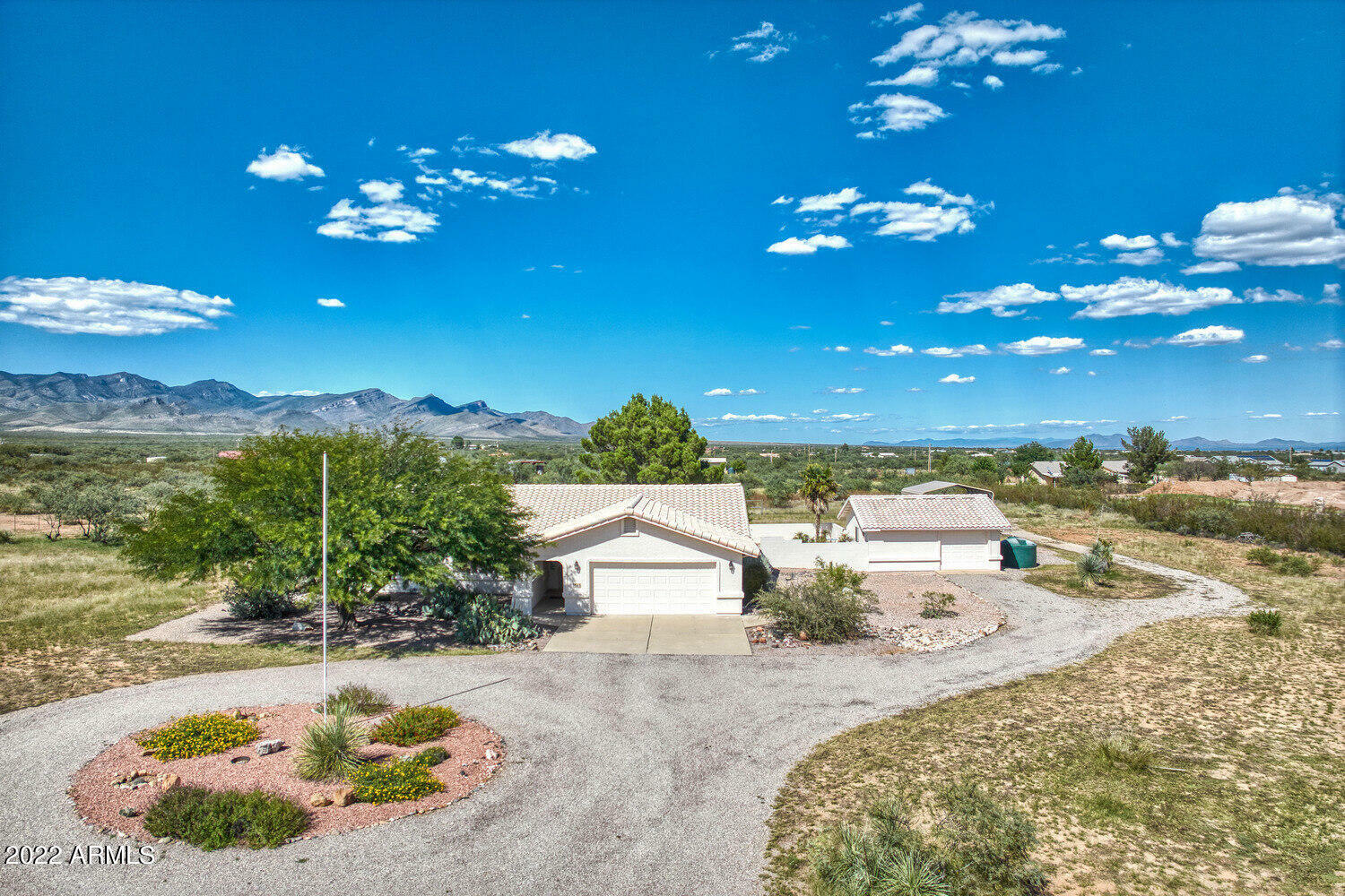 545 W Sunset Road  Huachuca City AZ 85616 photo