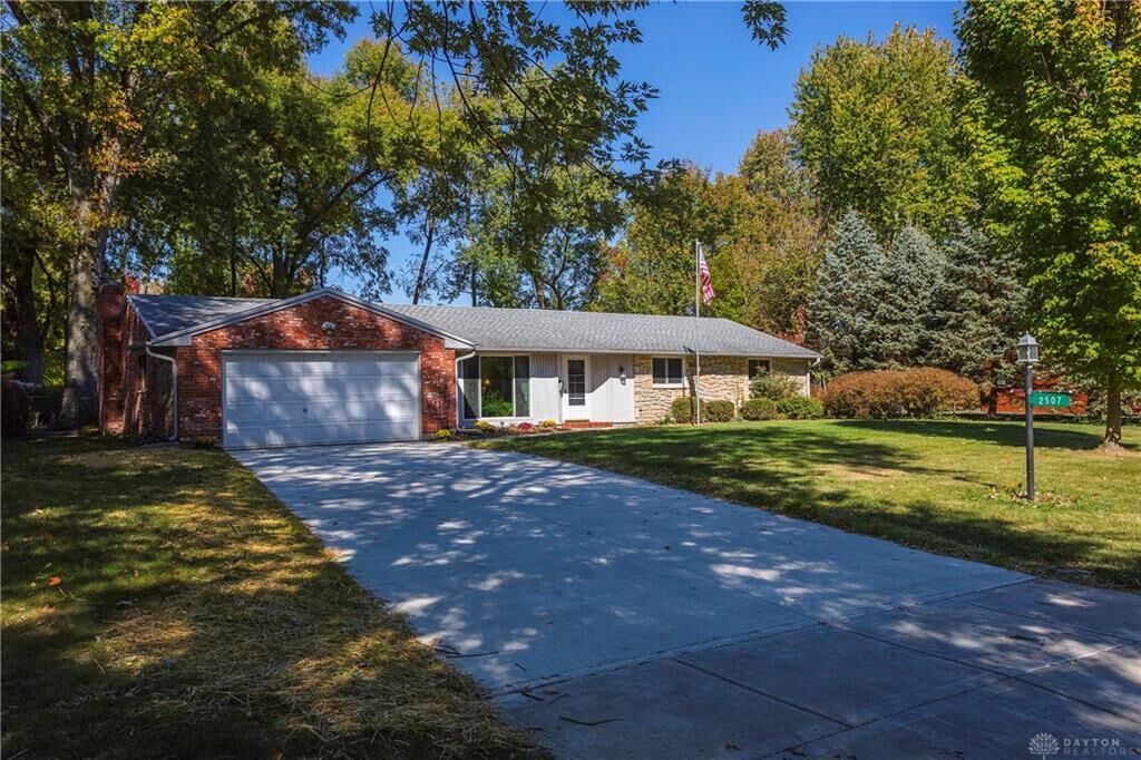 Property Photo:  2507 Walford Drive  OH 45440