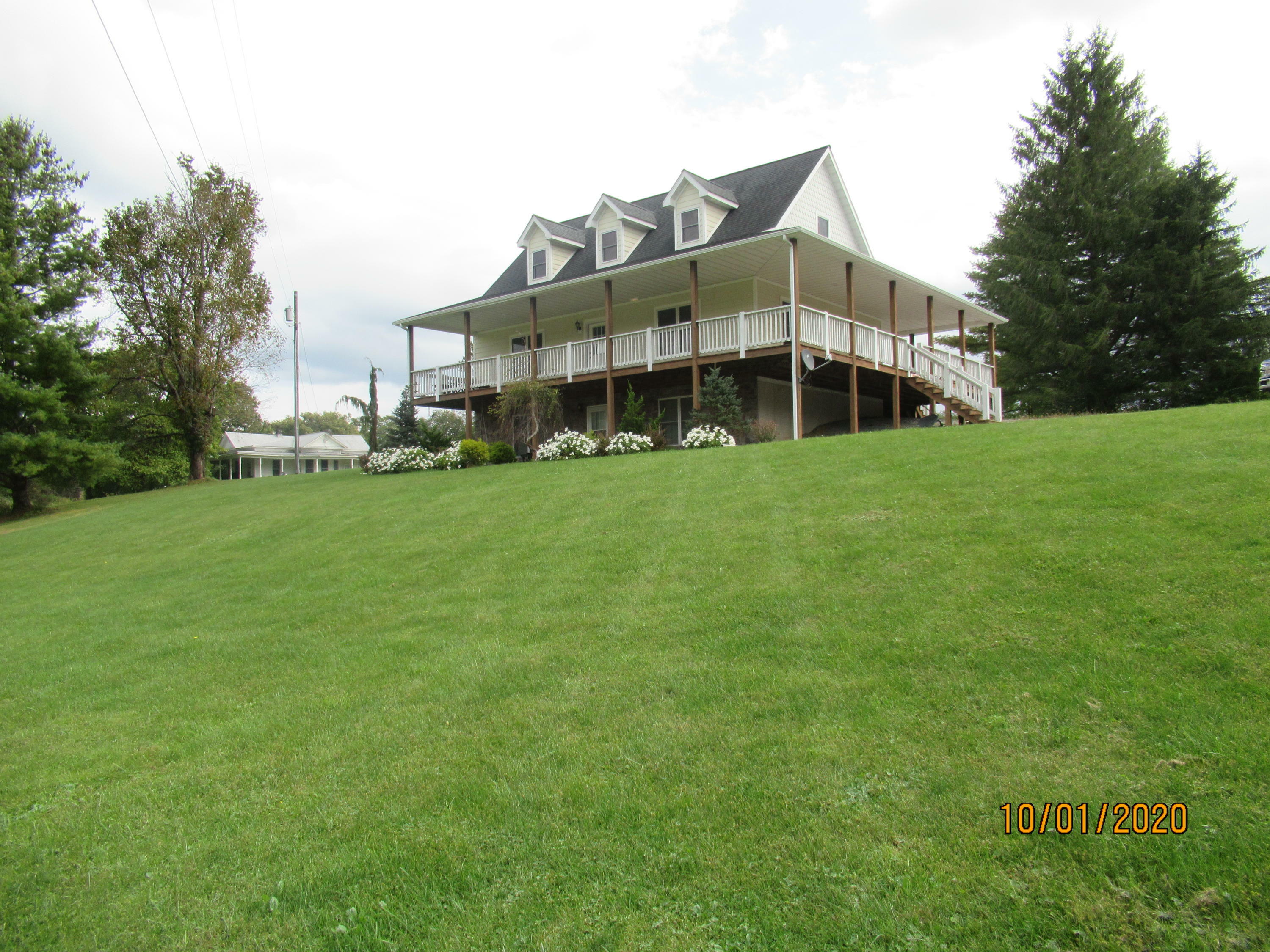 Property Photo: 21 Clydesdale Ln WV 24954
