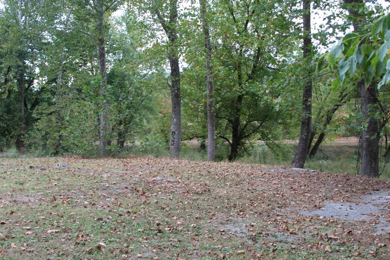 Property Photo: 5171 Greenbrier Dr WV 25951