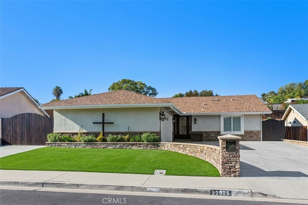 Property Photo:  23926 Juaneno Drive  CA 92691 