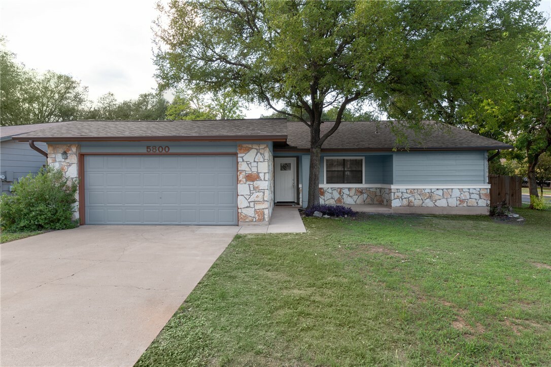 Property Photo:  5800 Cannon Mountain Drive  TX 78749 