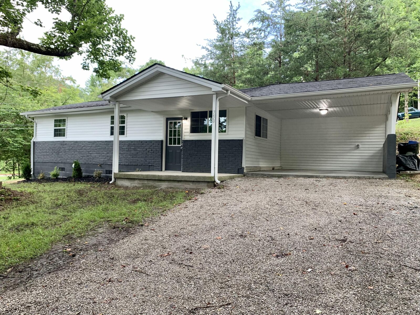 Property Photo:  758 Mt Vernon Road  KY 40403 
