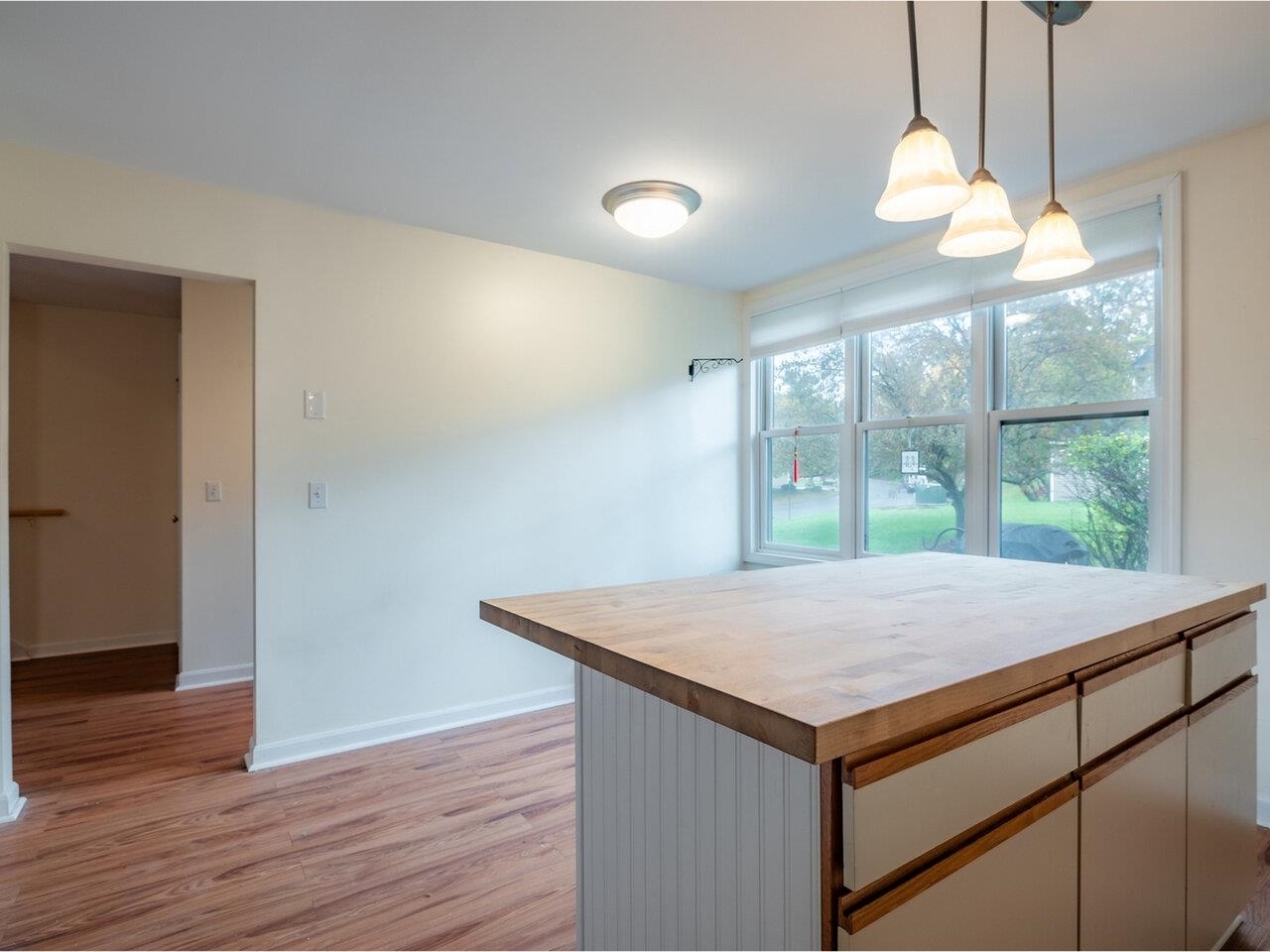 Property Photo: M15 Stonehedge Drive VT 05403