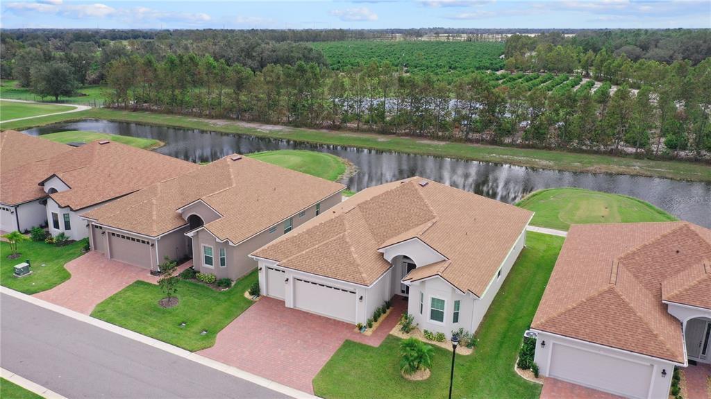 Property Photo: 1190 Sawgrass Dr FL 33884