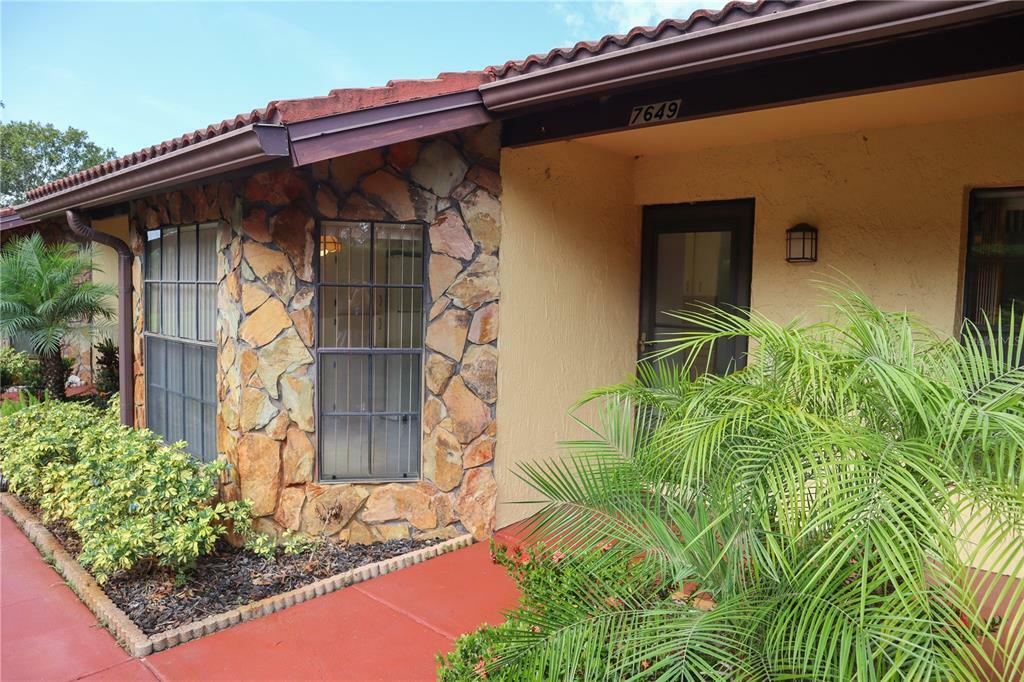 Property Photo: 7649 Forest Trail FL 34668