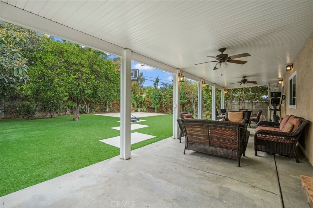 Property Photo:  7009 Oakdale Avenue  CA 91306 