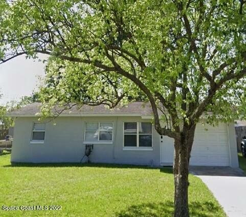 Property Photo:  1860 Cowan Drive  FL 32796 