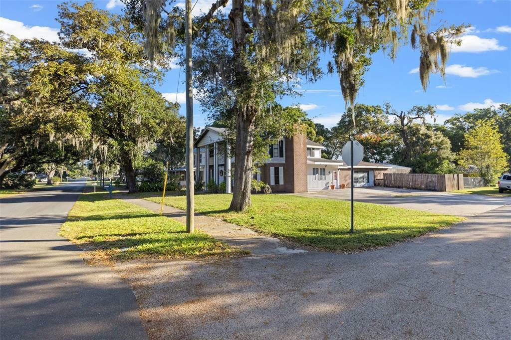 Property Photo:  5324 18th Street  FL 33542 