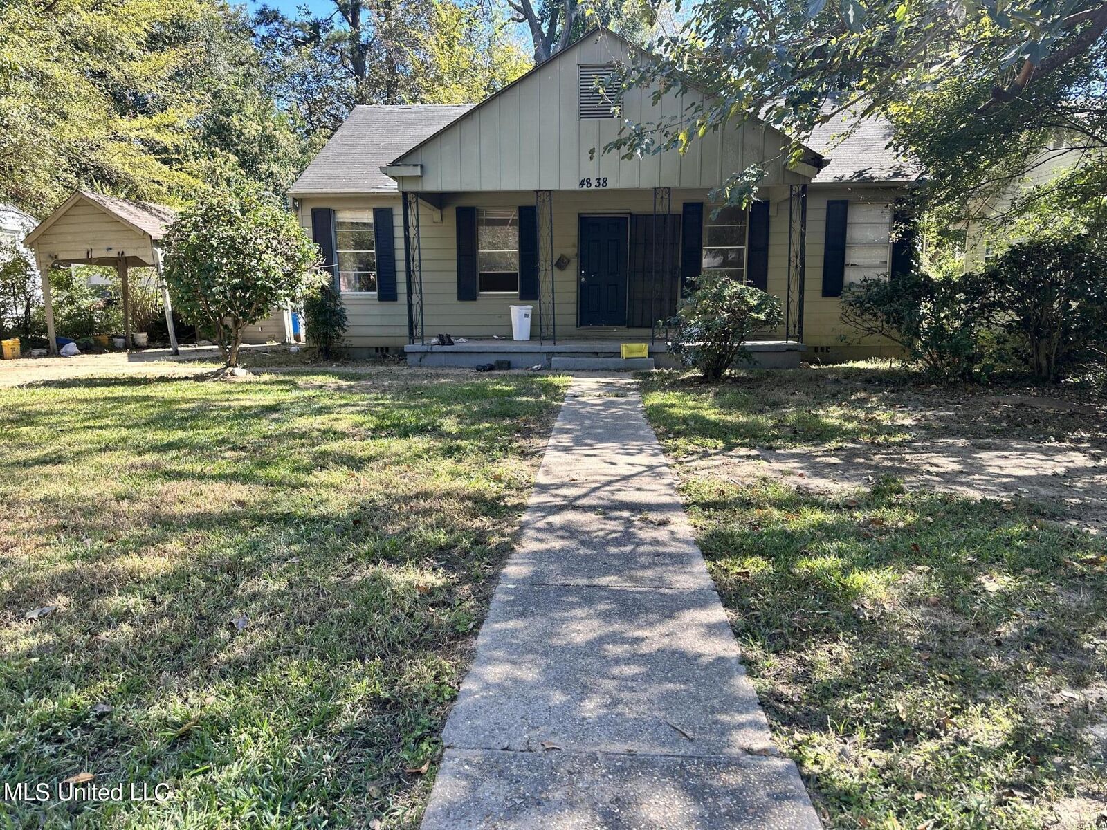 Property Photo:  4838 Woodmont Drive  MS 39206 