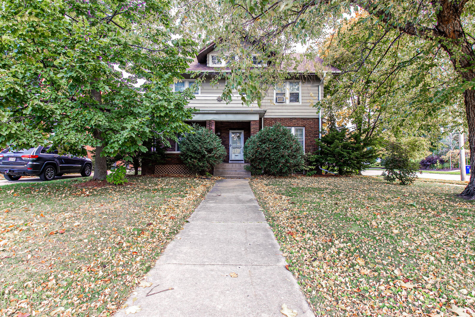 Property Photo: 504 68th St WI 53143