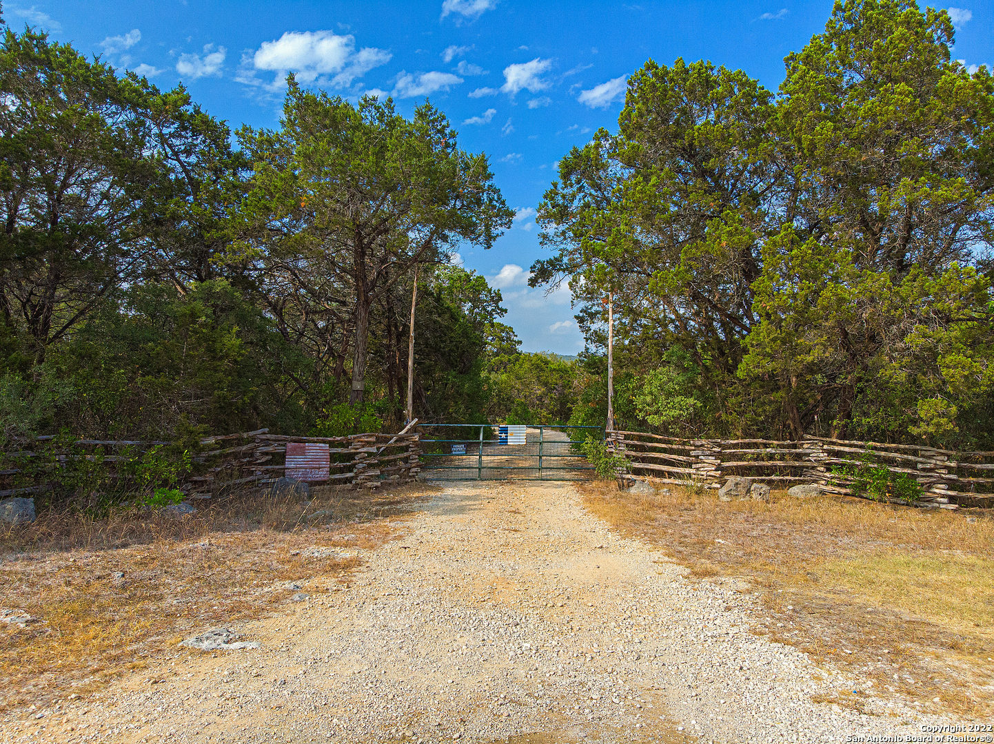 Property Photo: 1450 Elm Creek Rd TX 78132