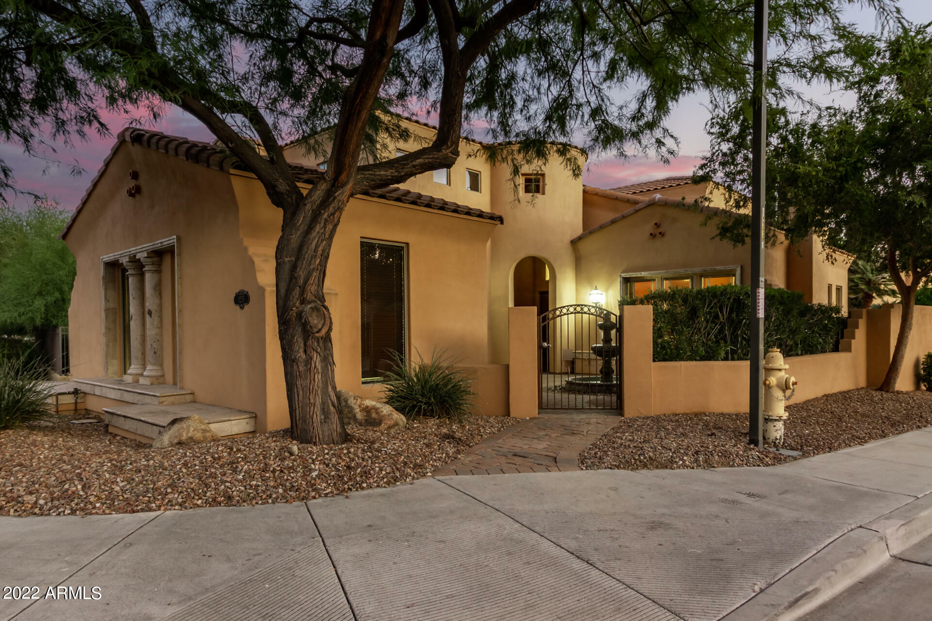 Property Photo:  1235 E Lupine Avenue  AZ 85020 