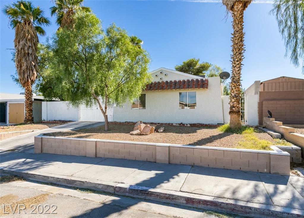 Property Photo:  5447 Plainview Avenue  NV 89122 