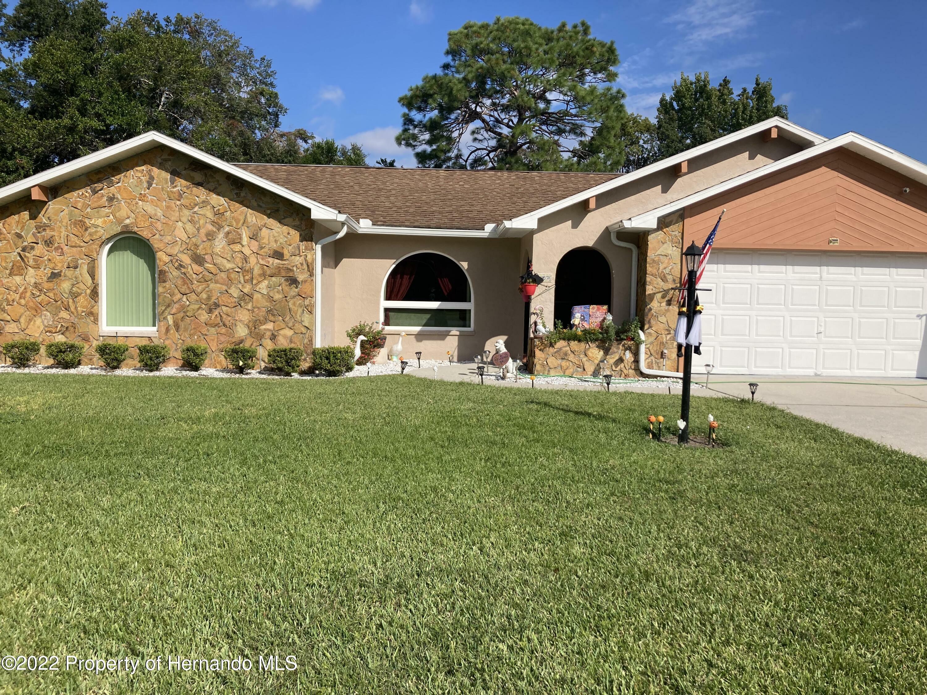 Property Photo: 12251 Glen Haven Street FL 34609