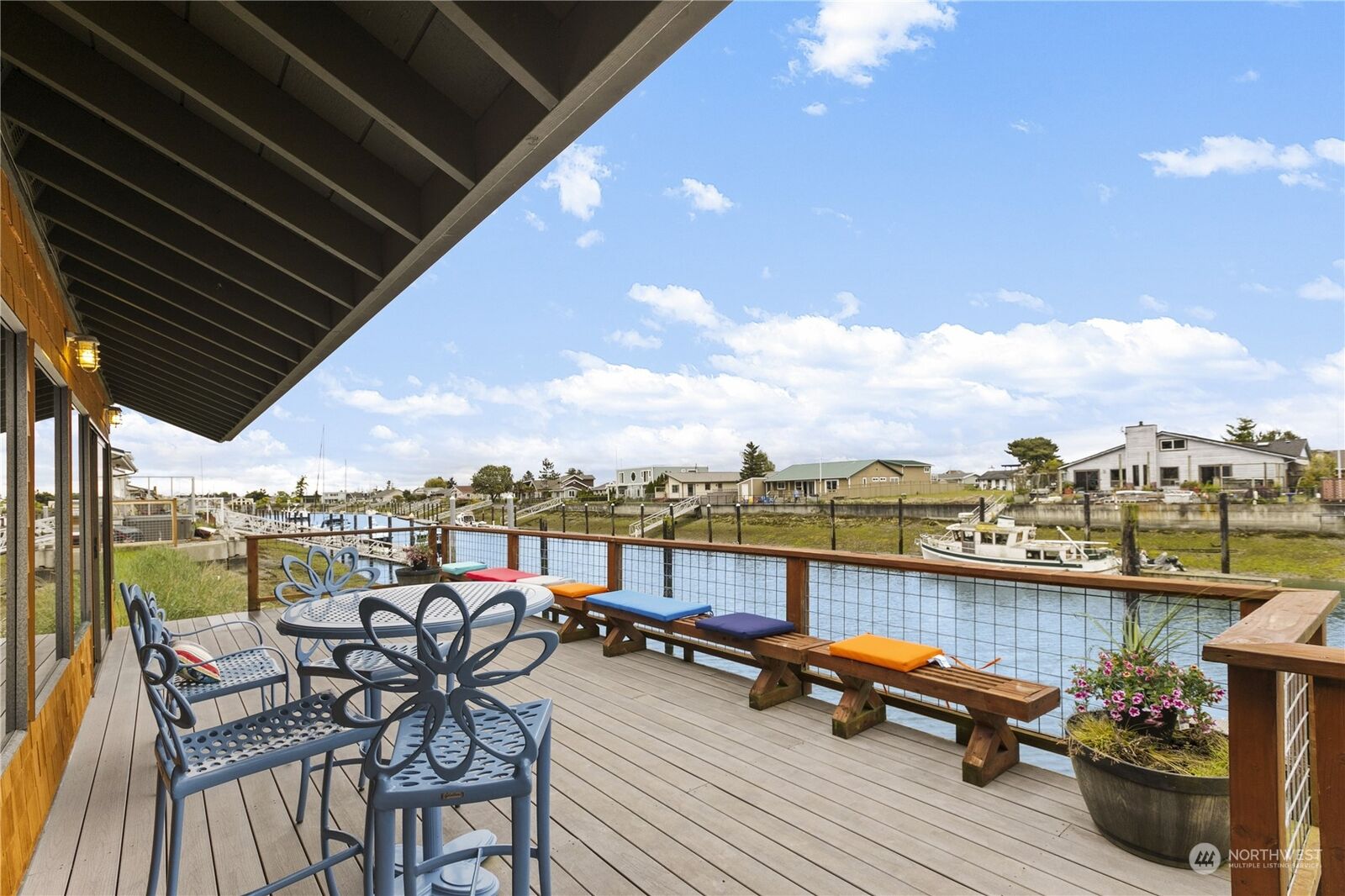 House for sale in Greenbank 3706 Shorewood Avenue A, Greenbank, WA 98253