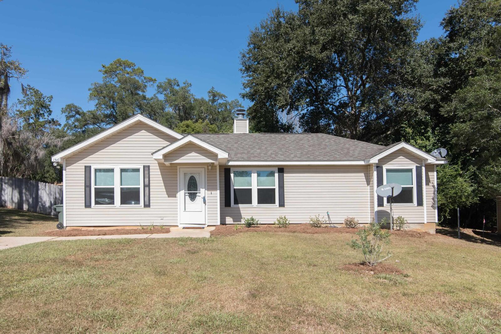 Property Photo:  1349 Idlewild Drive  FL 32311 