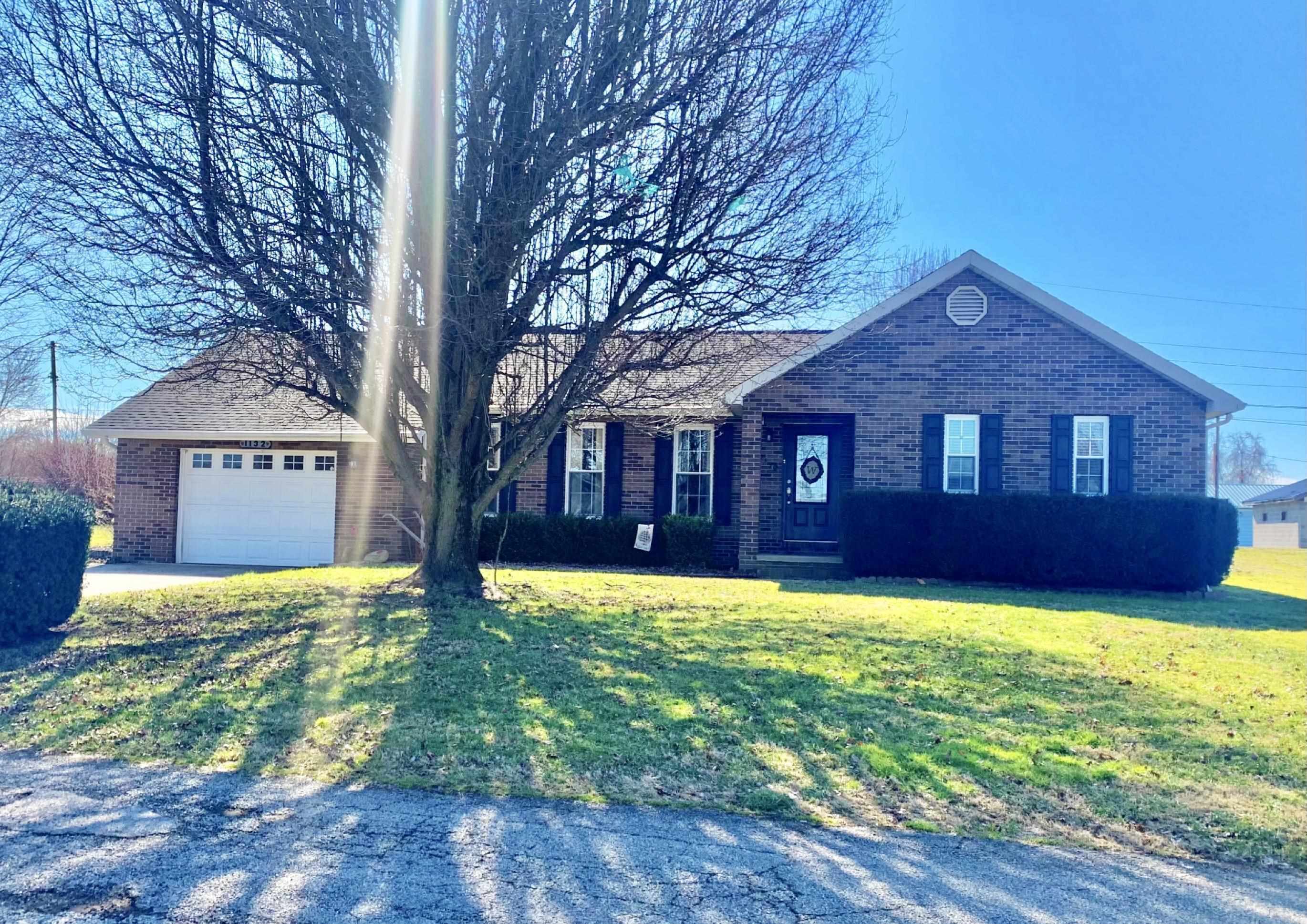 Property Photo:  1132 Market Street  KY 41183 