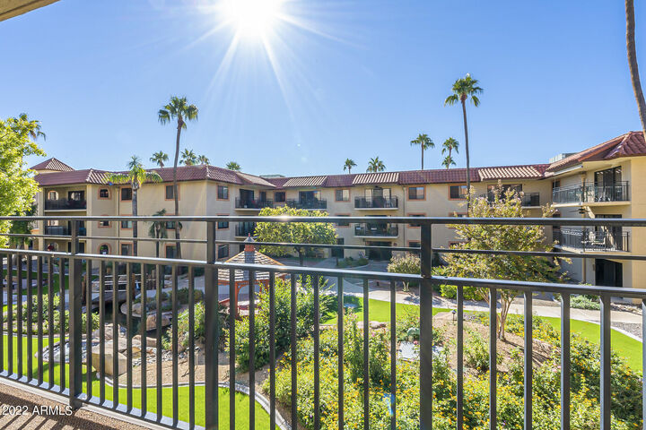 Property Photo:  10330 W Thunderbird Boulevard B204  AZ 85351 