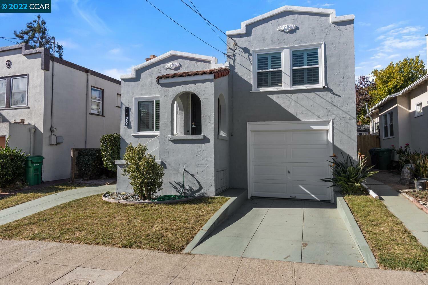 Property Photo:  1129 College Ave  CA 94501 