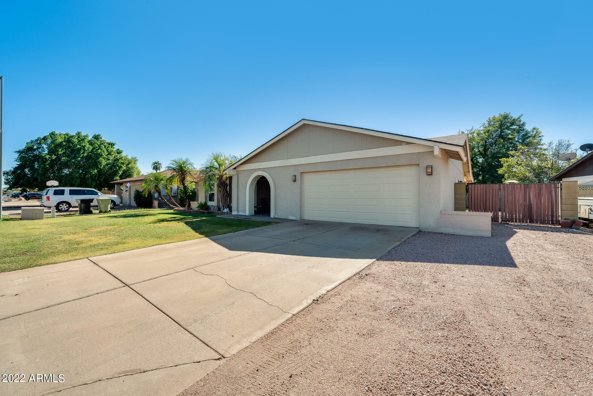 Property Photo:  5147 W Windrose Drive  AZ 85304 