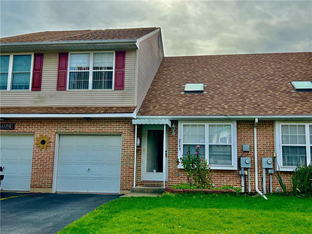 Property Photo: 2742 Tamlynn Lane PA 18045