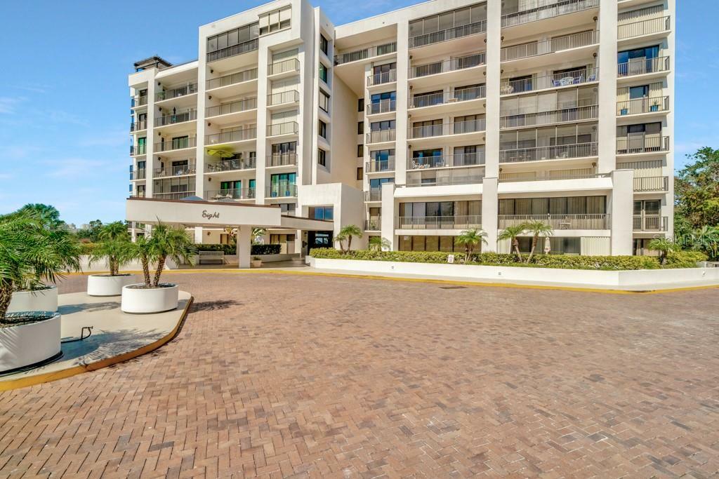 Property Photo: 8 Belleview Boulevard 606 FL 33756