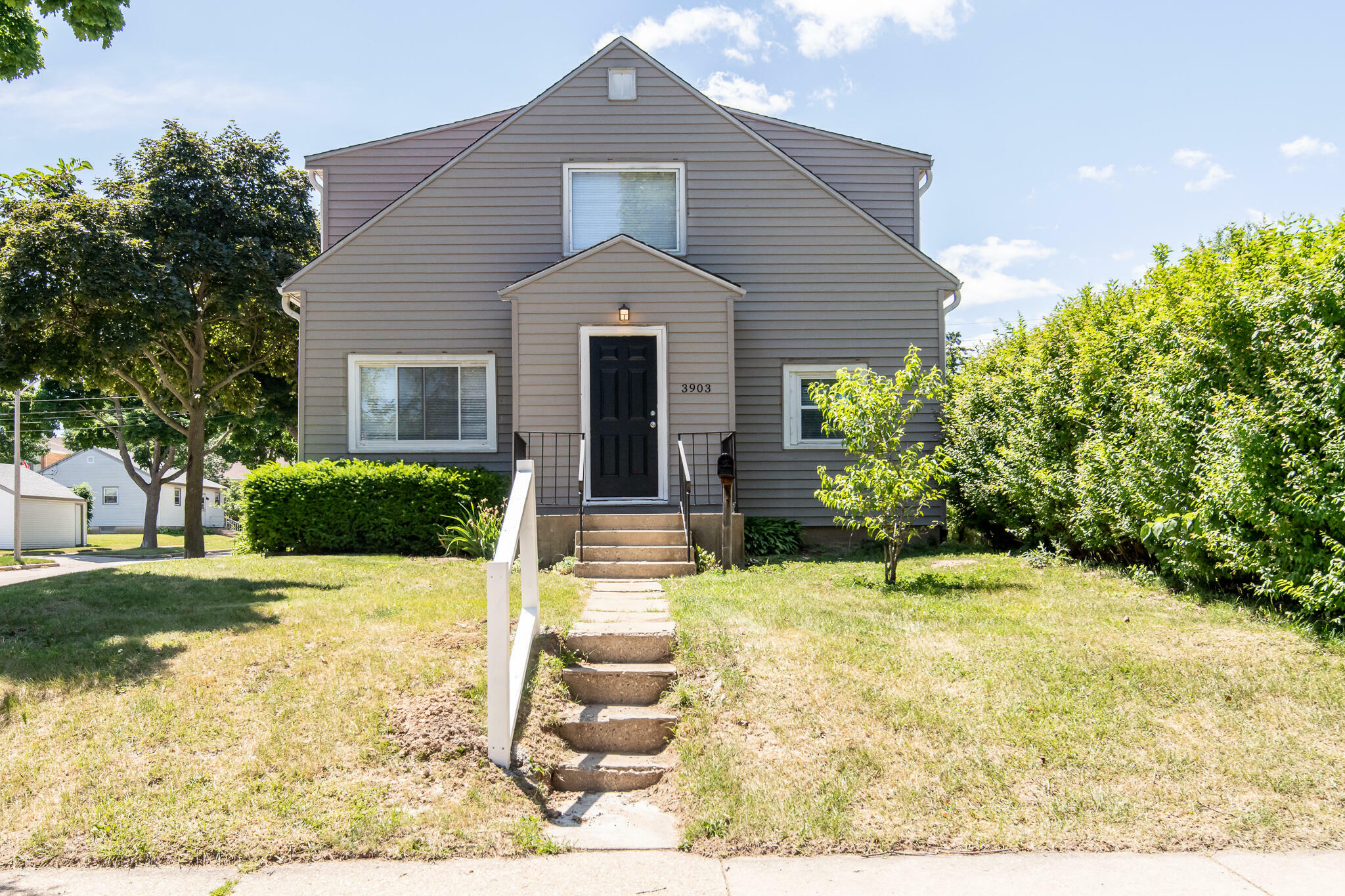 Property Photo:  3903 N 81st St  WI 53222 