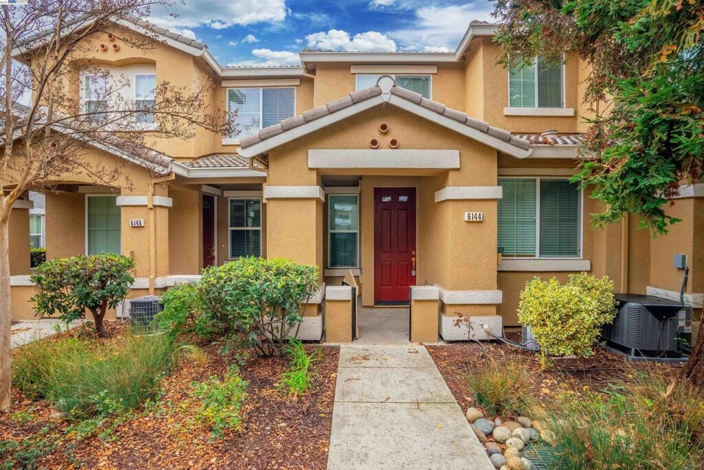 Property Photo:  6144 Forget Me Not  CA 94551 