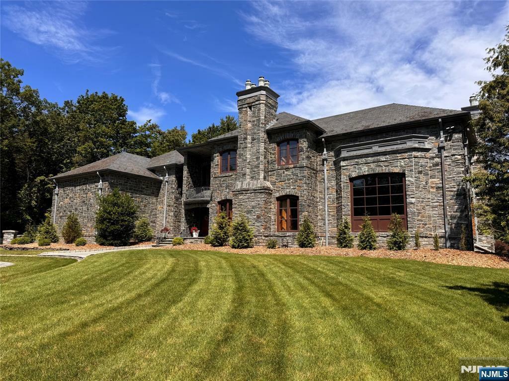 Property Photo:  64 Stony Ridge Road  NJ 07458 